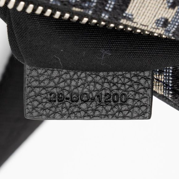 Dior Oblique Saddle Crossbody Bag - Picture 6 of 11